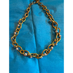 Round Gold Link with Pearls Necklace
