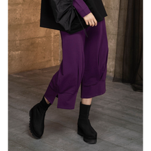 Load image into Gallery viewer, Cropped Knit Gaucho Pant with Pockets

