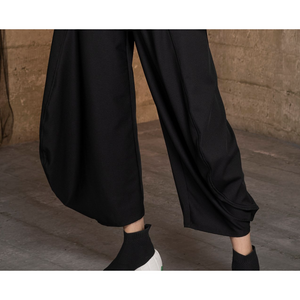 Cropped Knit Gaucho Pant with Pockets