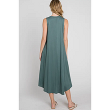 Load image into Gallery viewer, Sleeveless Round Neck Midi Pocket Dress
